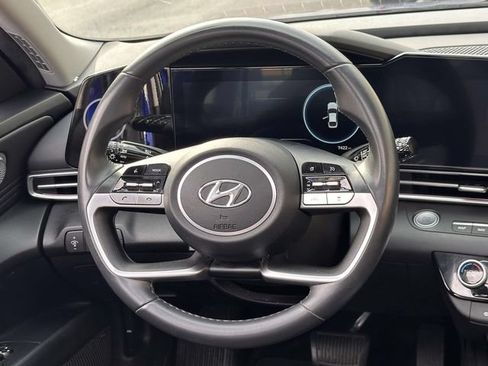 Used 2023 Hyundai Elantra Limited w/ Cargo Package FWD image 23