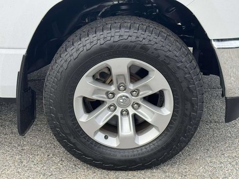 Used 2023 RAM 1500 Laramie AWD/4WD image 8