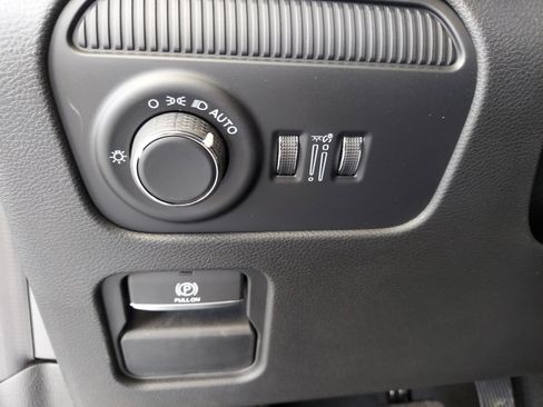 New 2026 Jeep Grand Wagoneer L 2WD w/ Premium Group I image 29