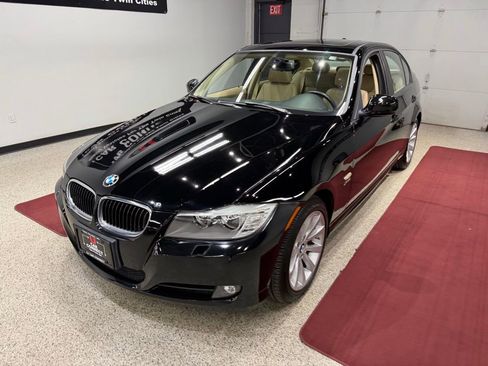 Used 2011 BMW 328i xDrive Sedan image 5