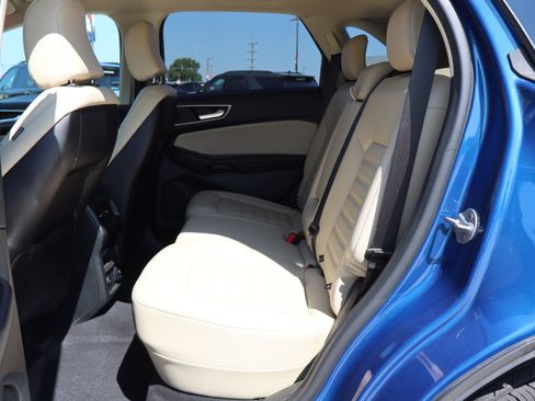 Used 2024 Ford Edge SEL w/ Convenience Package AWD/4WD image 10