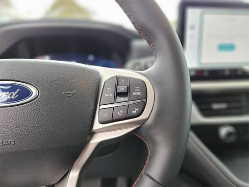 New 2026 Ford Explorer Active image 29