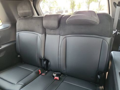 Used 2027 Kia Telluride SX Prestige X-Pro AWD/4WD image 32
