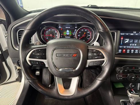 Used 2018 Dodge Charger GT image 17