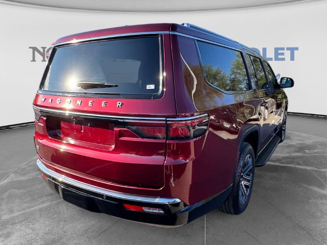 Used 2024 Jeep Wagoneer L 4WD w/ Premium Group I image 3