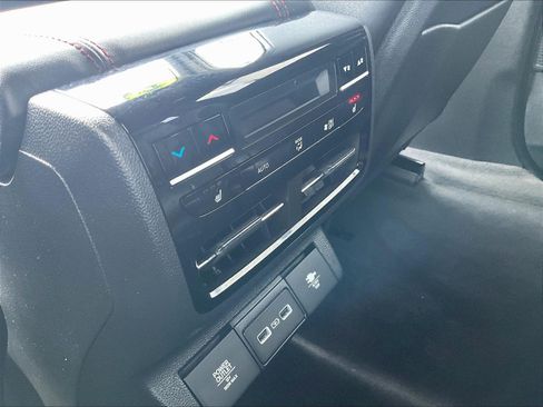 Certified 2023 Acura MDX Type S AWD/4WD image 10