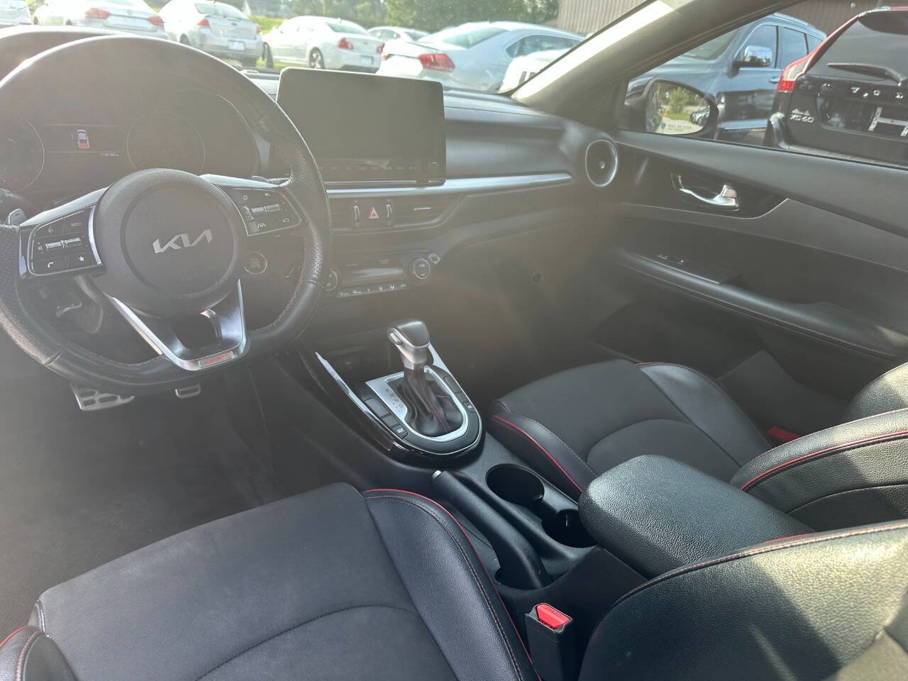 Used 2022 Kia Forte GT FWD image 13