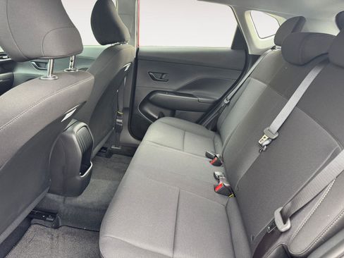 New 2026 Hyundai Kona SE FWD image 17