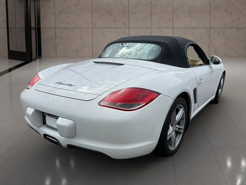 Used 2010 Porsche Boxster RWD image 11