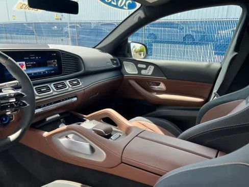 Certified 2026 Mercedes-Benz GLE 53 AMG 4MATIC Coupe image 17