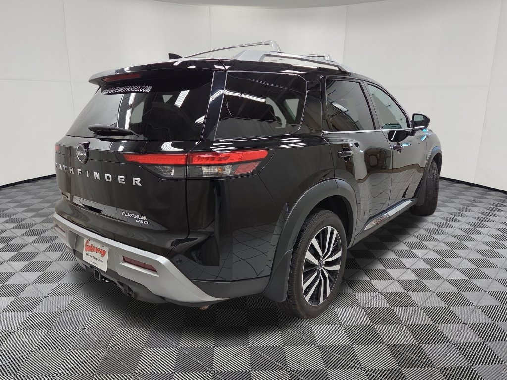 Used 2025 Nissan Pathfinder Platinum AWD/4WD image 4