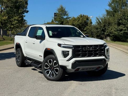 New 2025 GMC Canyon AT4 w/ Nightfall Edition image 2
