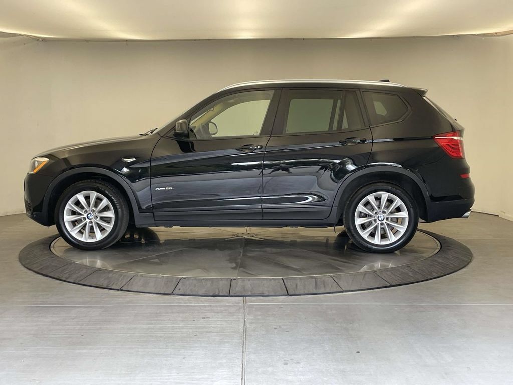 Used 2015 BMW X3 xDrive28i AWD/4WD image 2