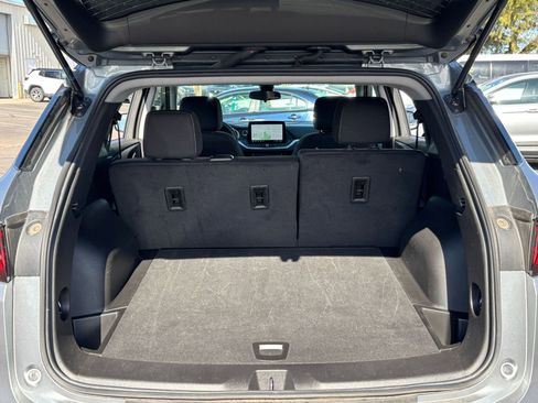 Used 2025 Chevrolet Blazer LT image 33