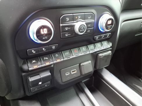 Used 2020 GMC Sierra 1500 Denali w/ Denali Carbonpro Edition image 5