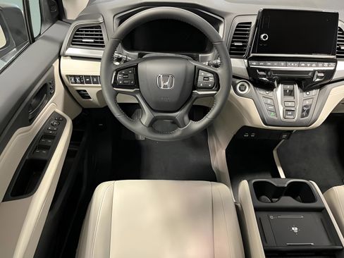 New 2026 Honda Odyssey EX-L image 17