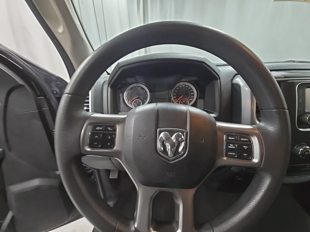 Used 2024 RAM 1500 Classic SLT AWD/4WD image 19