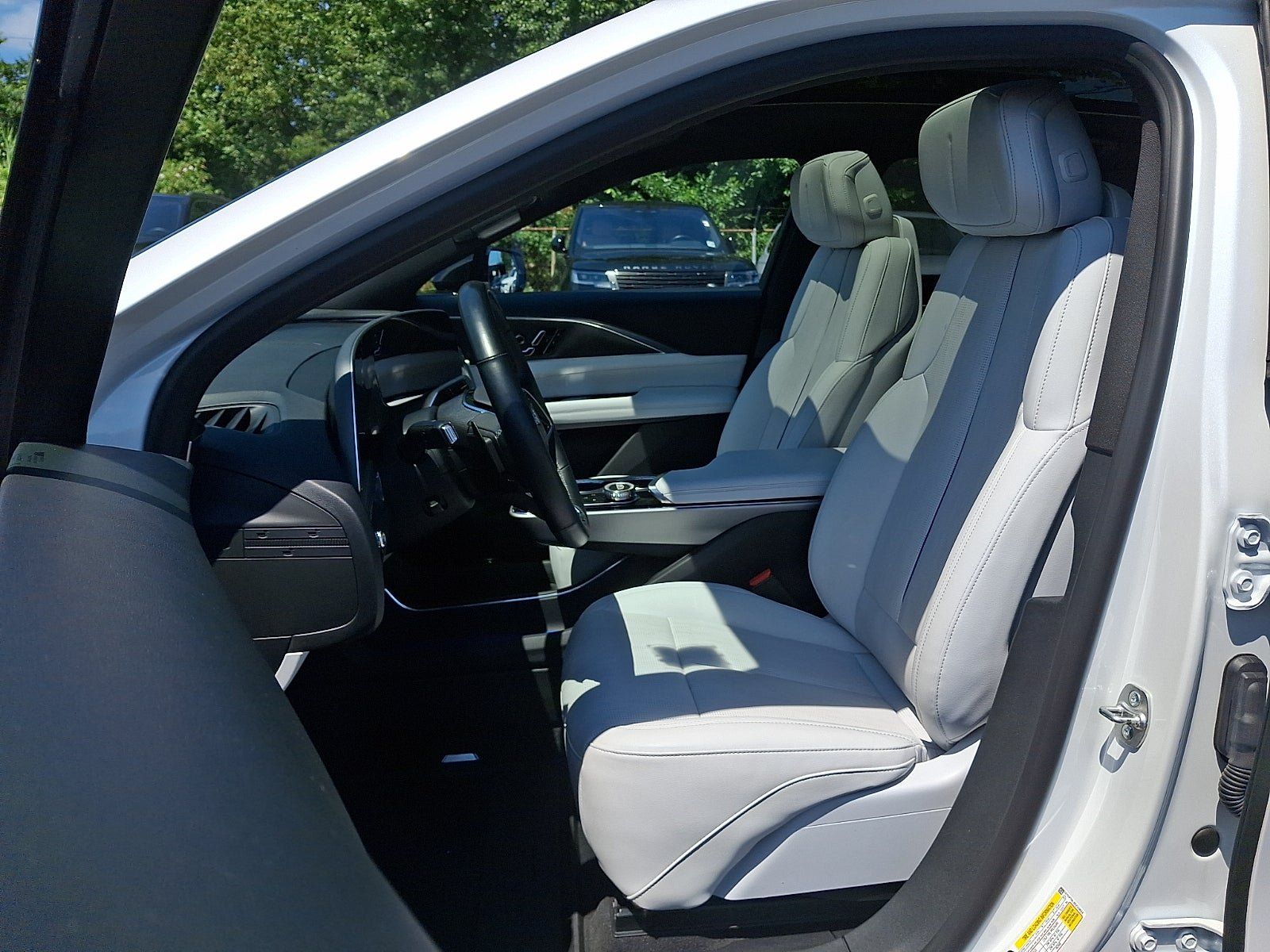 Certified 2024 Cadillac Lyriq Sport AWD/4WD image 17