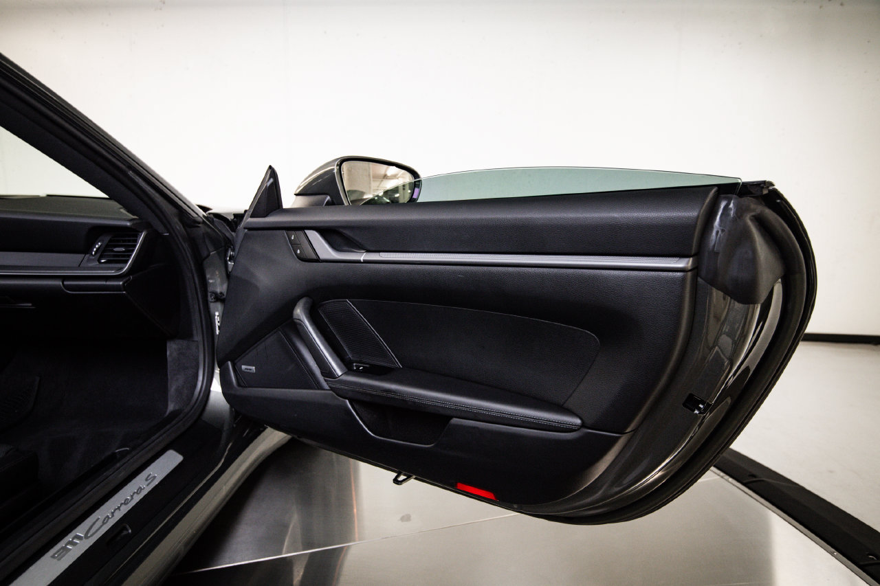 Certified 2022 Porsche 911 Carrera S RWD image 27