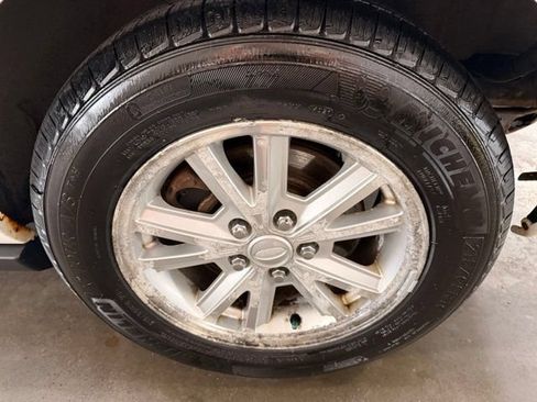 Used 2008 Ford Mustang Coupe RWD image 6