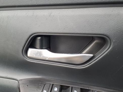 New 2026 Nissan Kicks SV w/ SV Premium Package image 17