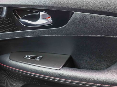 Certified 2023 Kia Forte GT w/ GT2 Package FWD image 16