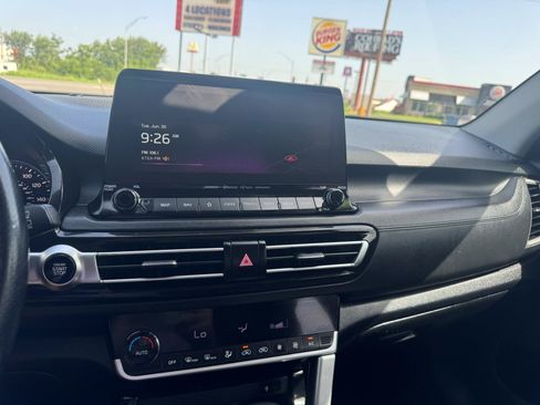 Used 2023 Kia Seltos SX AWD/4WD image 16