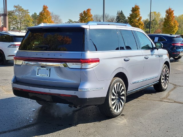 Used 2023 Lincoln Navigator Black Label AWD/4WD image 4