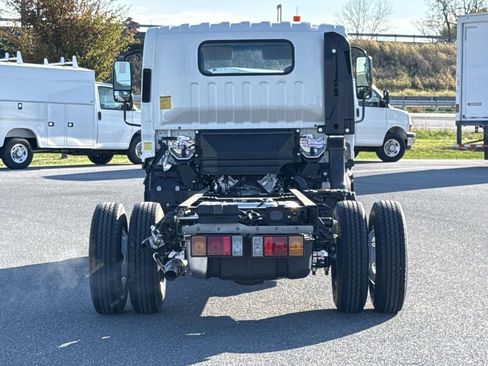 New 2025 Chevrolet Low Cab Forward RWD image 12