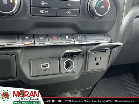 Used 2020 Chevrolet Silverado 1500 Custom w/ Custom Value Package image 28