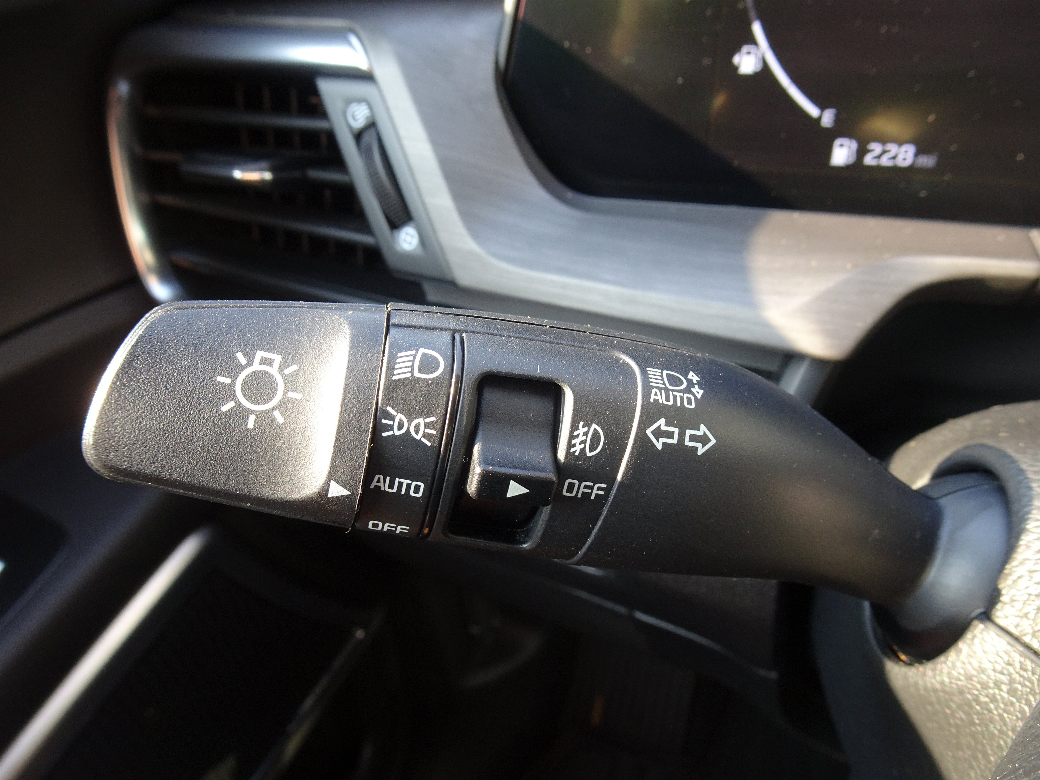 Used 2023 Kia Telluride SX X-Pro AWD/4WD image 27