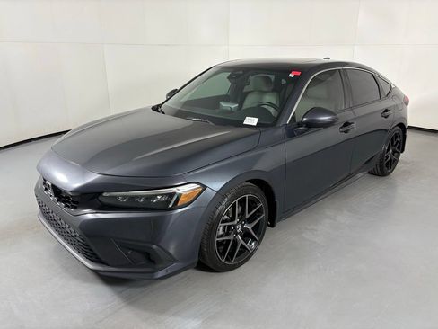 Used 2022 Honda Civic Sport Touring image 4