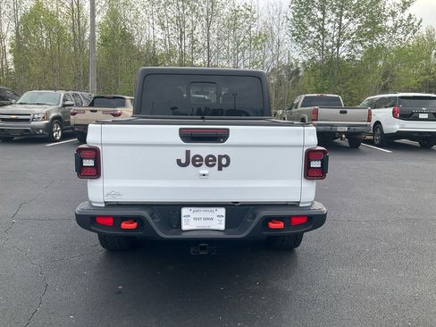 Used 2022 Jeep Gladiator Mojave w/ LED Lighting Group AWD/4WD image 6