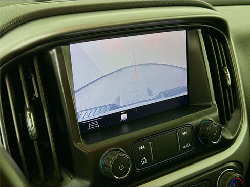 Used 2020 Chevrolet Colorado ZR2 image 14