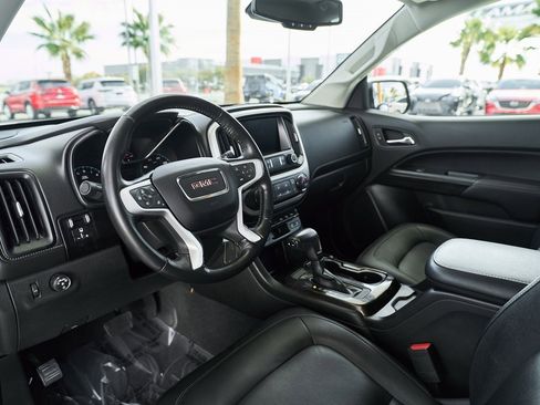 Used 2019 GMC Canyon SLT w/ Driver Alert Package image 2