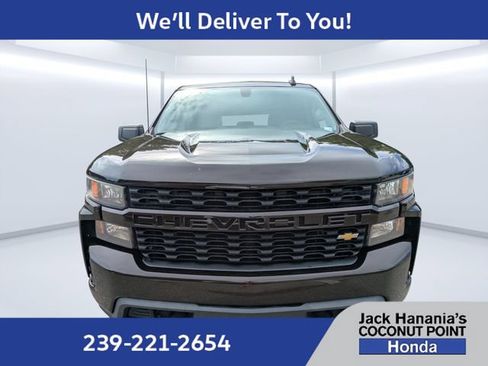 Used 2020 Chevrolet Silverado 1500 Custom w/ Custom Value Package RWD image 8