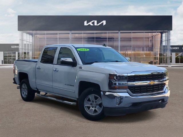 Used 2018 Chevrolet Silverado 1500 LT w/ LT Eassist Package RWD image 1