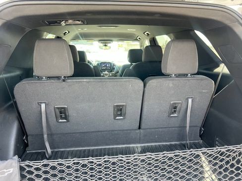 Certified 2023 Chevrolet Traverse LT FWD image 7