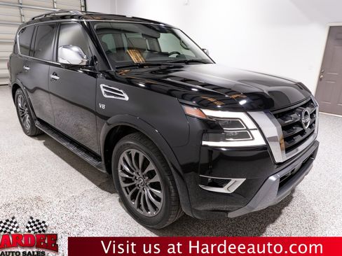 Used 2021 Nissan Armada Platinum w/ Captain's Chairs Package RWD image 6