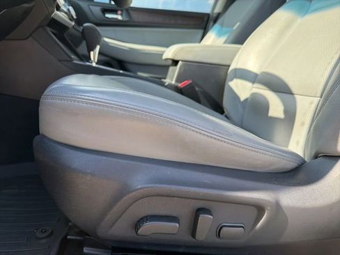 Used 2019 Subaru Outback 2.5i Limited w/ Popular Package #2 AWD/4WD image 10