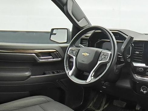 Used 2024 Chevrolet Silverado 1500 LT AWD/4WD image 20