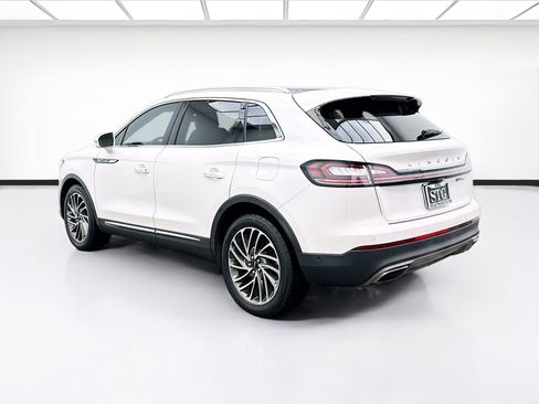 Used 2019 Lincoln Nautilus Reserve image 6