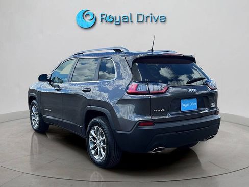 Used 2021 Jeep Cherokee Latitude Lux w/ Comfort/Convenience Group AWD/4WD image 4