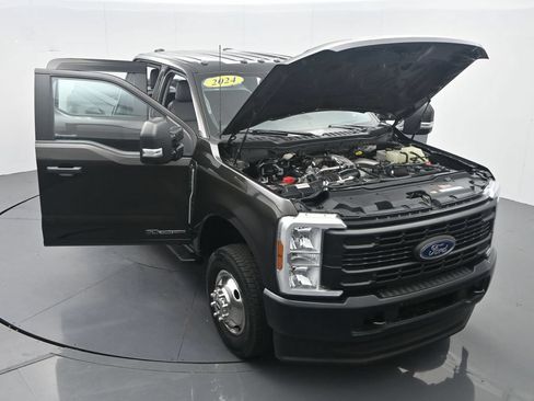 Used 2024 Ford F350 XL AWD/4WD image 47