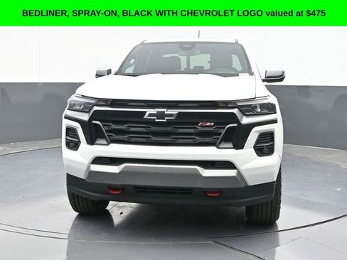 New 2025 Chevrolet Colorado Z71 image 3