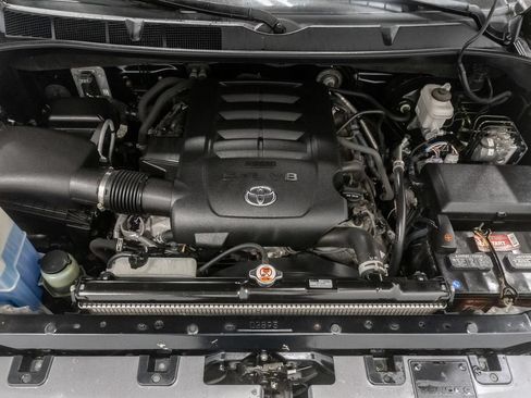 Used 2019 Toyota Tundra SR5 w/ TRD Off Road Package AWD/4WD image 3