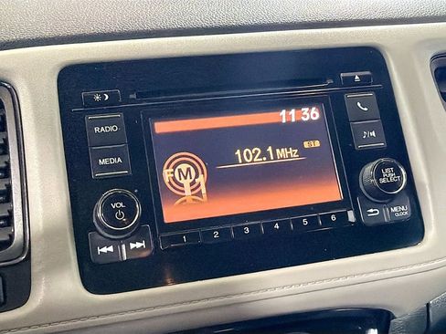 Used 2019 Honda HR-V LX image 15