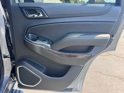 Used 2018 Chevrolet Tahoe LT AWD/4WD image 30