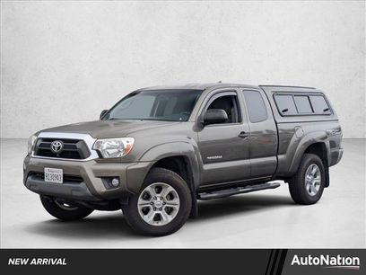 Used 2015 Toyota Tacoma 4x4 Access Cab V6 w/ TRD Off-Road Package
