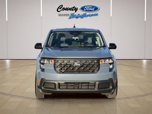 New 2025 Ford Maverick XLT w/ XLT Luxury Package image 12